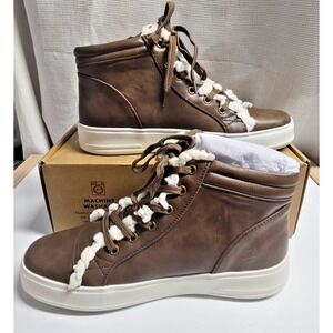 Dearfoams Women 9.5B Original Comfort faux leather  Zip & Lace Bootie w/faux fur